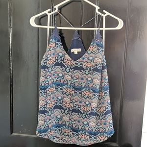 Pretty pattern top with lace accents